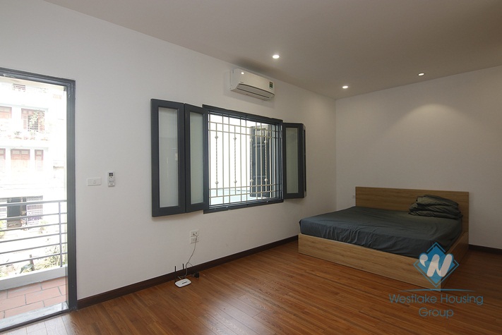Nice and clean house for rent in Ngoc Thuy, Long Bien district, Ha Noi